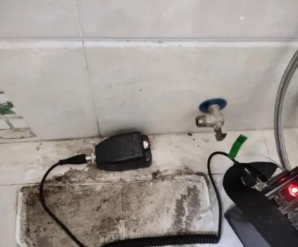 利州屋顶漏水维修公司分享下卫生间漏水的危害及解决方法
